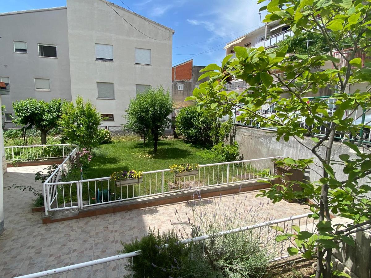 Attractive High Quality Friendly Apartmán
